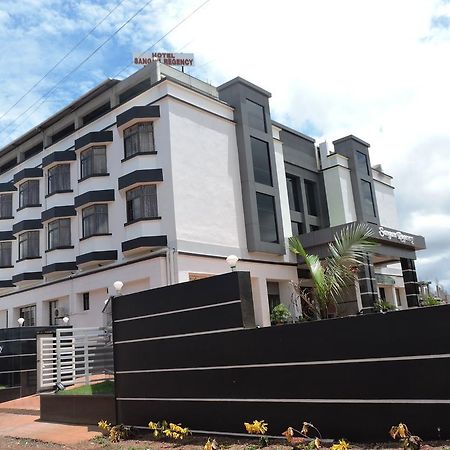 Hotel Sangam Regency Ratnāgiri Exteriör bild